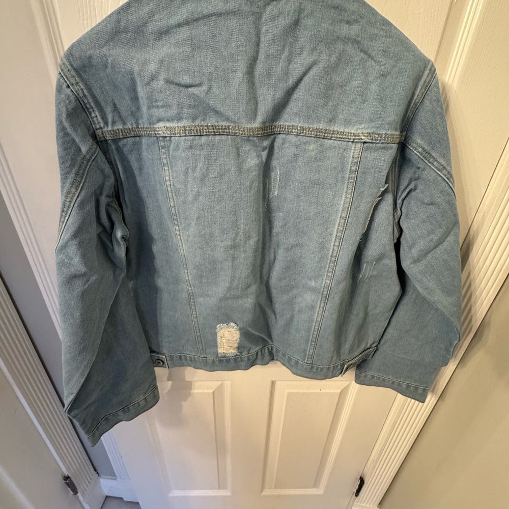 Jean jacket - Picture 2 of 4